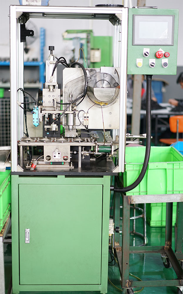 彈簧自動(dòng)裝配機(jī)